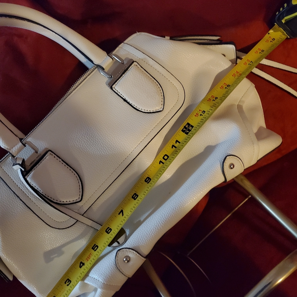 Purse - Picture 12 of 12